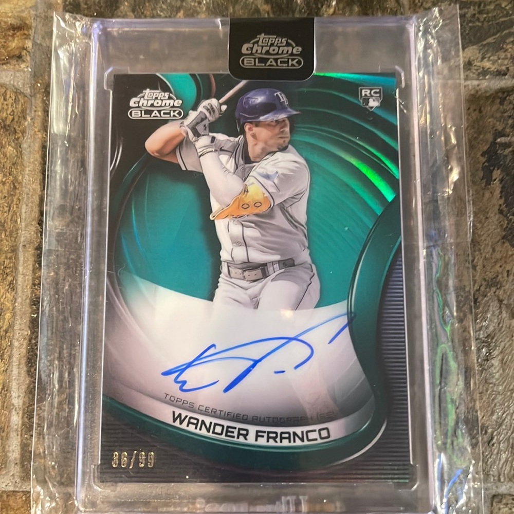 WanderFranco 2022 Topps Chrome Black Autograph Green Refractor Parallel 86/99 RC